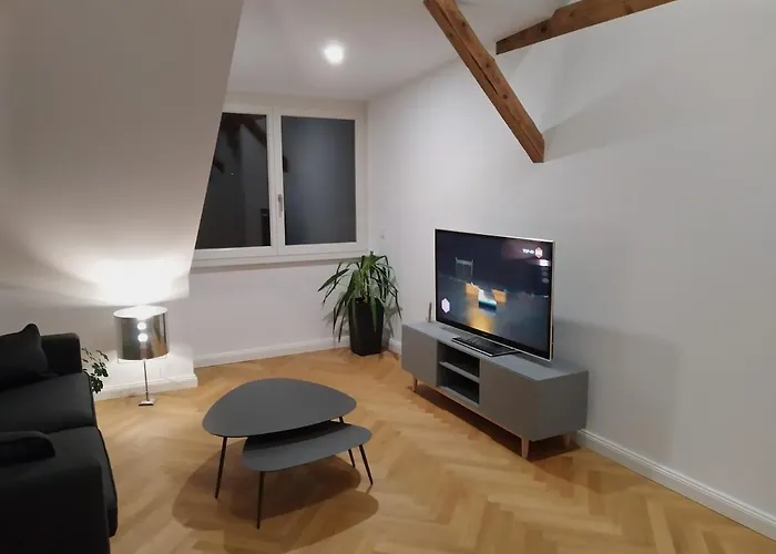 Helle Dachgeschosswohnung Am Weinberg-campus