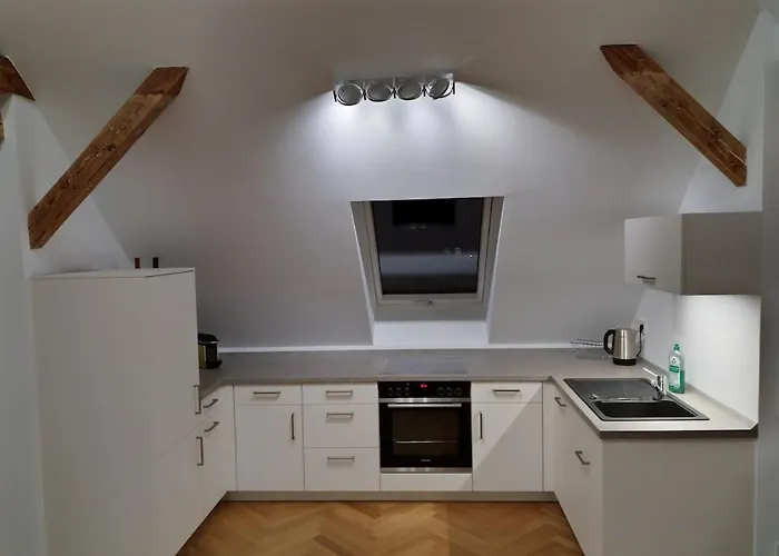 Helle Dachgeschosswohnung Am Weinberg-campus