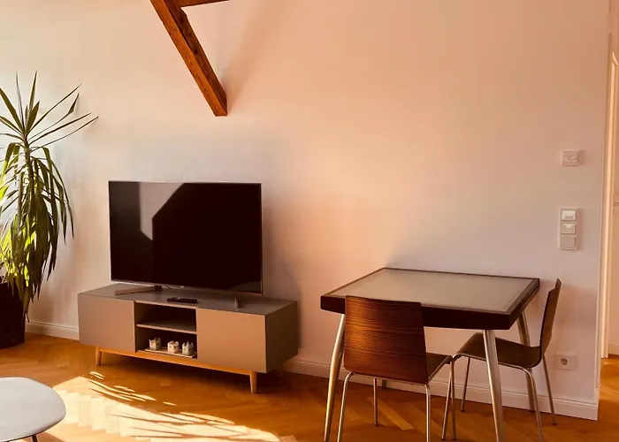 Διαμέρισμα Helle Dachgeschosswohnung Am Weinberg-campus Halle (Saale)