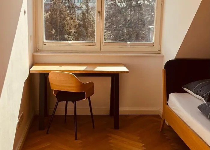 Helle Dachgeschosswohnung Am Weinberg-campus Halle (Saale)